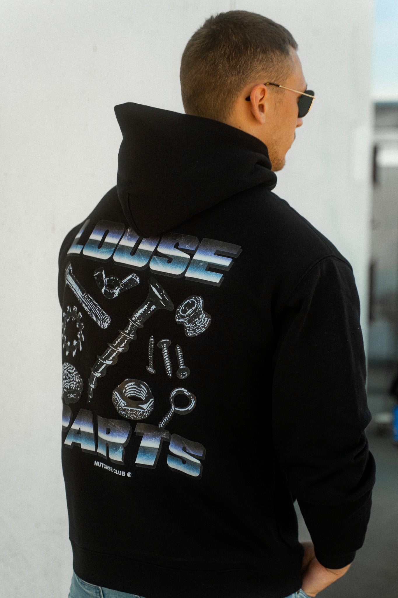 LOOSE PARTS HOODIE