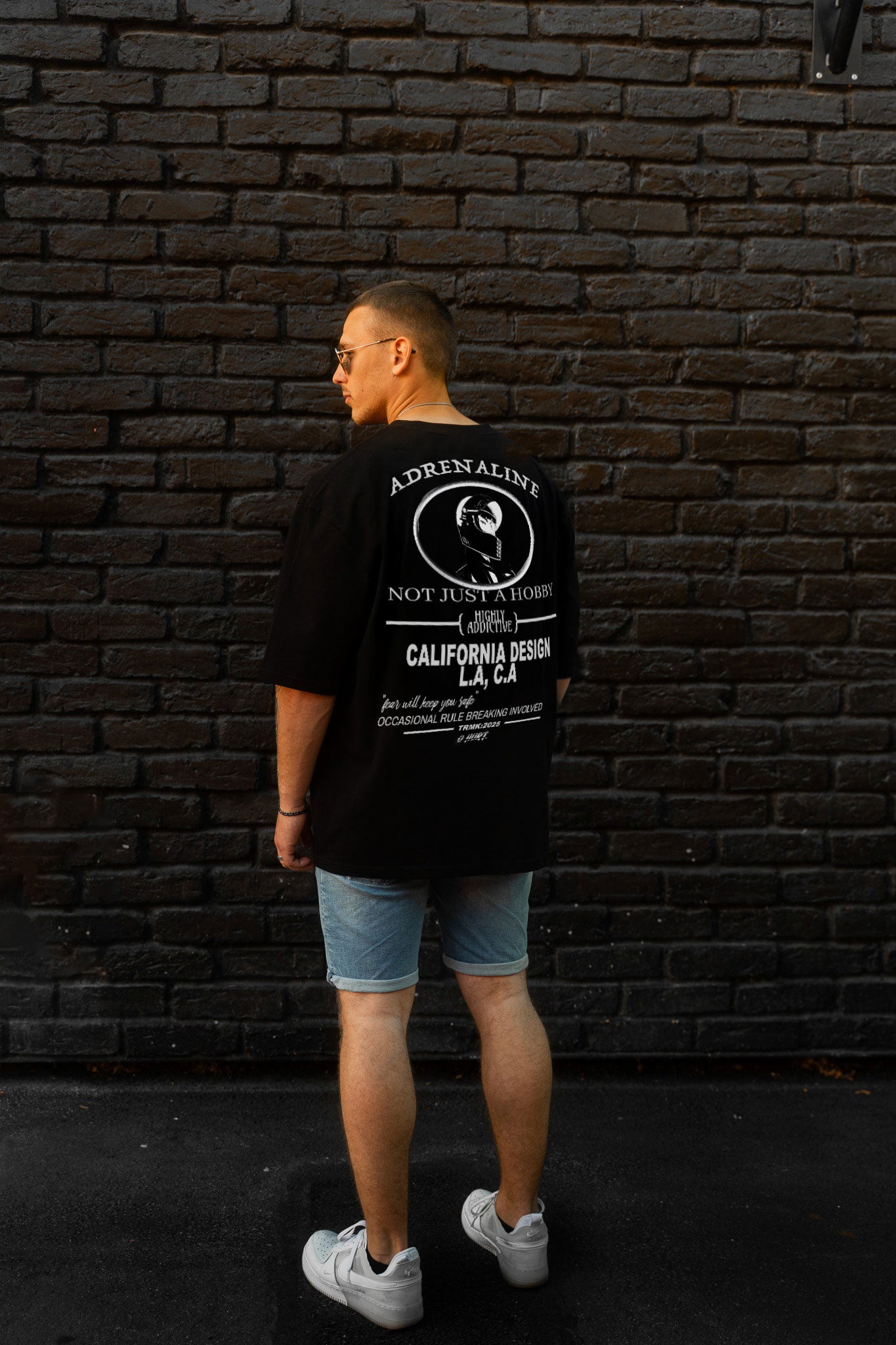 ADRENALINE OVERSIZED T-SHIRT